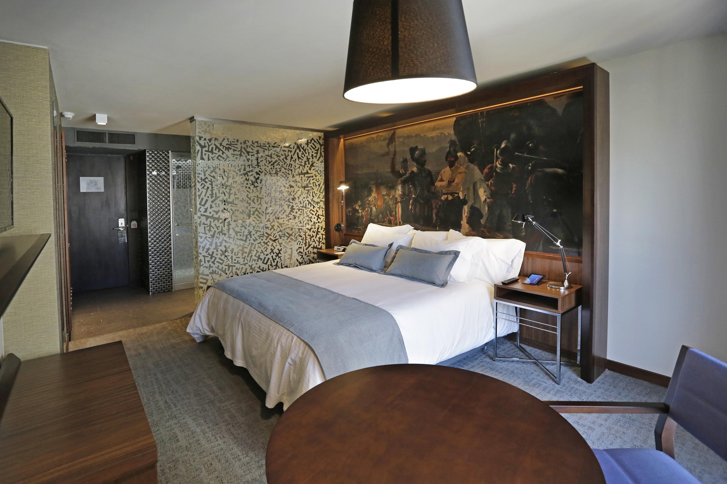 Hotel Cumbres Lastarria Сантьяго Екстер'єр фото A room at the hotel