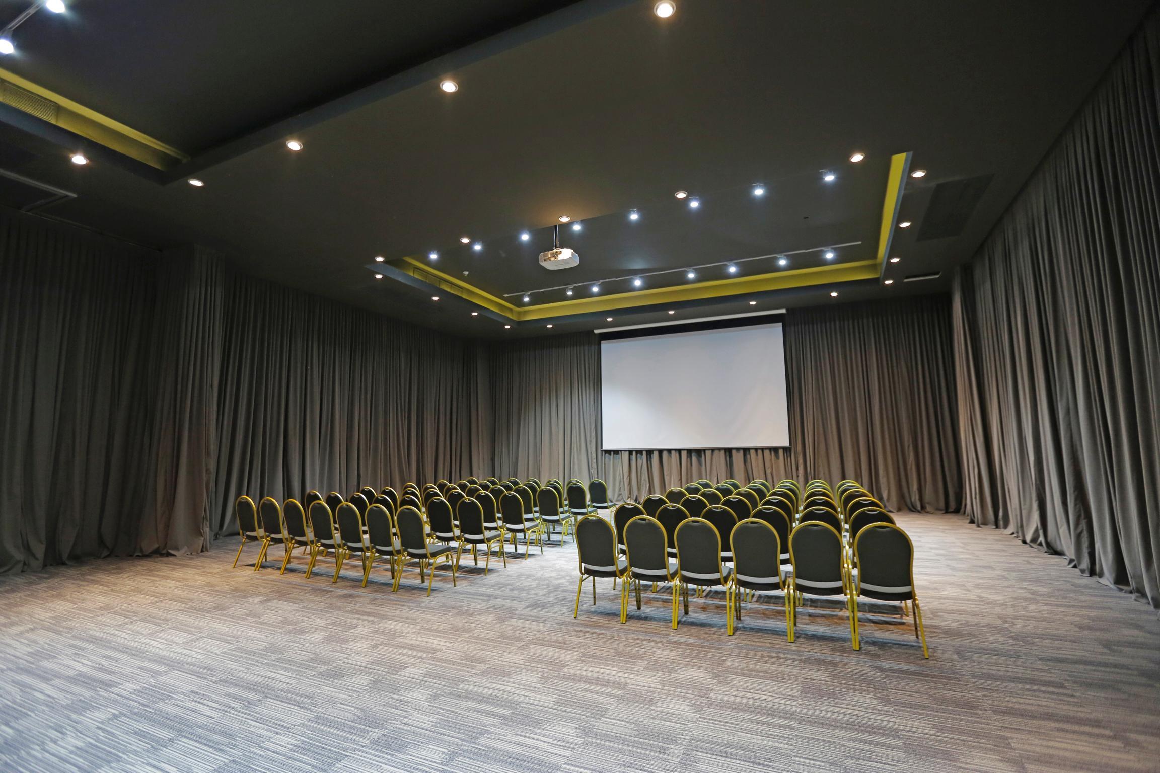 Hotel Cumbres Lastarria Сантьяго Екстер'єр фото The conference room