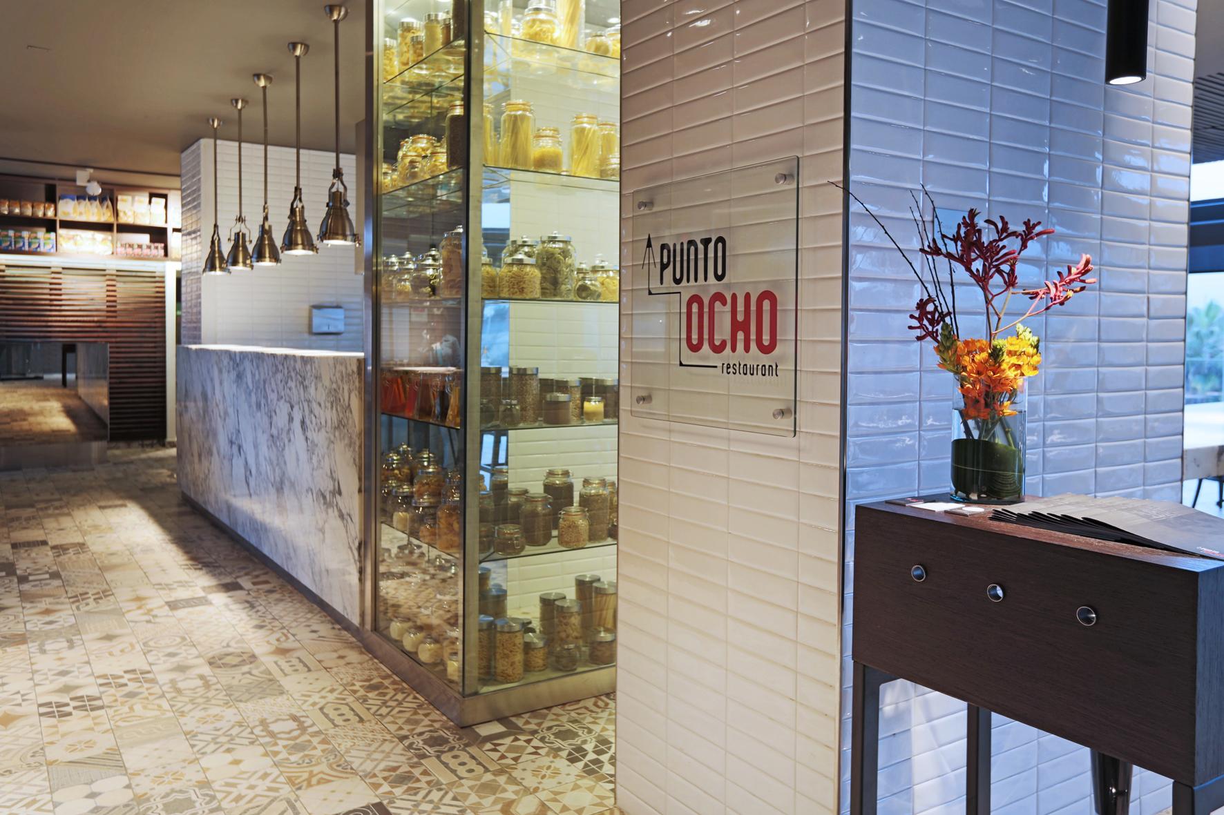 Hotel Cumbres Lastarria Сантьяго Екстер'єр фото Punto Ocho