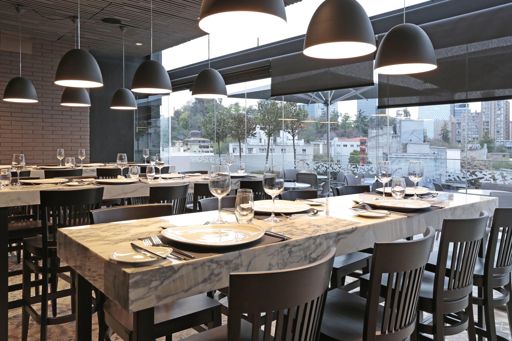 Hotel Cumbres Lastarria Сантьяго Екстер'єр фото Restaurant interior