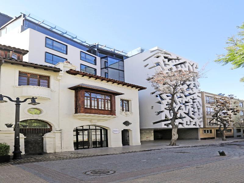 Hotel Cumbres Lastarria Сантьяго Екстер'єр фото The museum in 2015