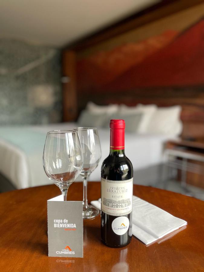 Hotel Cumbres Lastarria Сантьяго Екстер'єр фото A bottle of wine
