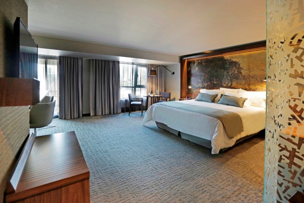 Hotel Cumbres Lastarria Сантьяго Екстер'єр фото A guest room at the Hotel Zags